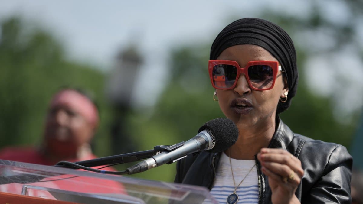ILHAN_OMAR