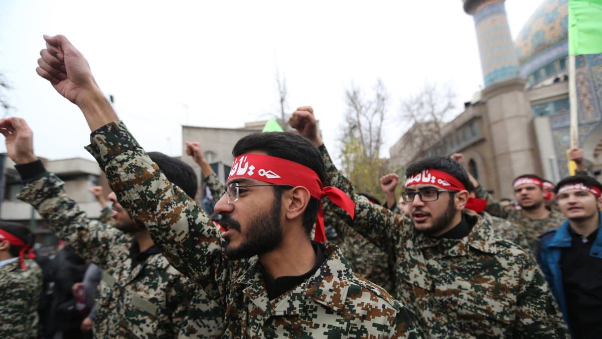 Miembros de la Guardia Revolucionaria en Teherán, Irán