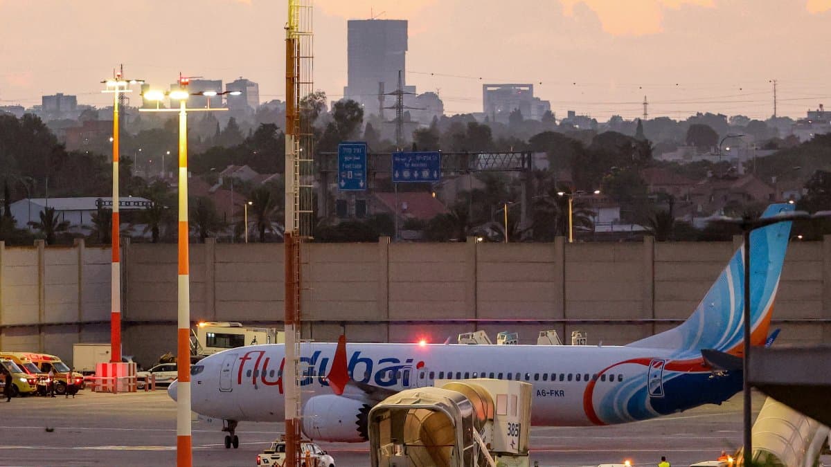 Un avión Boeing 737 MAX 8 de la compañía flydubai en el aeropuerto Ben Gurión (Israel). Imagen de archivo