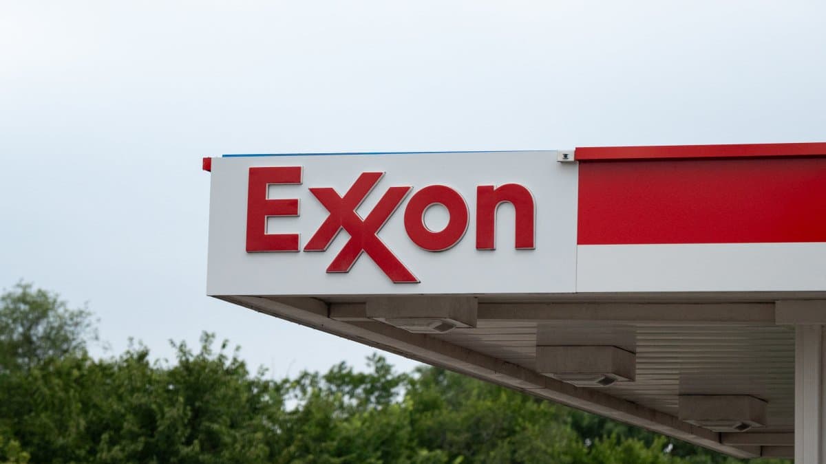Una estación de combustible de Exxon en Chicago.