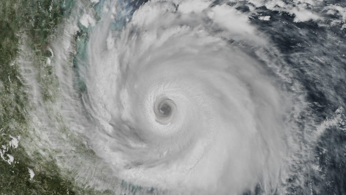 Fotografía de un huracán realizada por la NASA desde el espacio. Ilustración