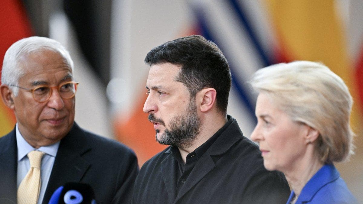 Zelenski, entre el presidente del Consejo de Europa y la presidenta de la Comisión Europea